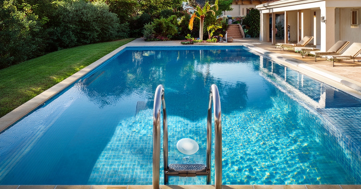 securiser une piscine pour les enfants